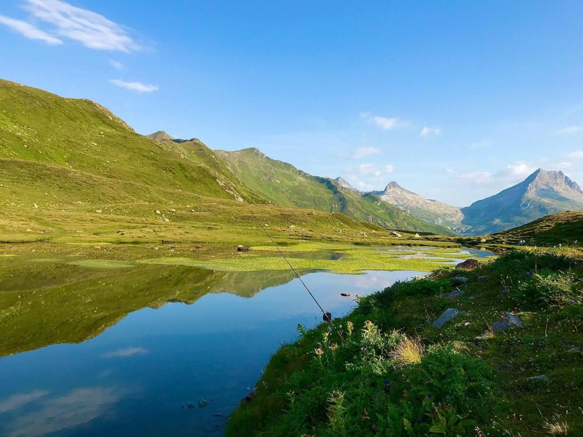 Tgesa Felici Apartment Sedrun Luaran gambar