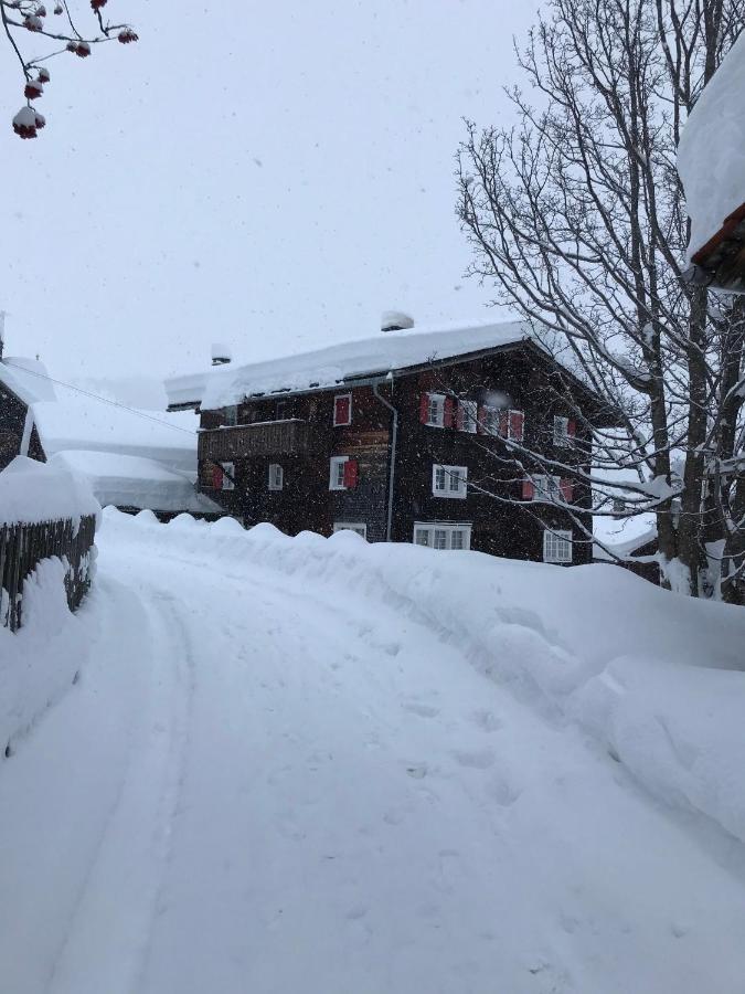 Tgesa Felici Apartment Sedrun Luaran gambar
