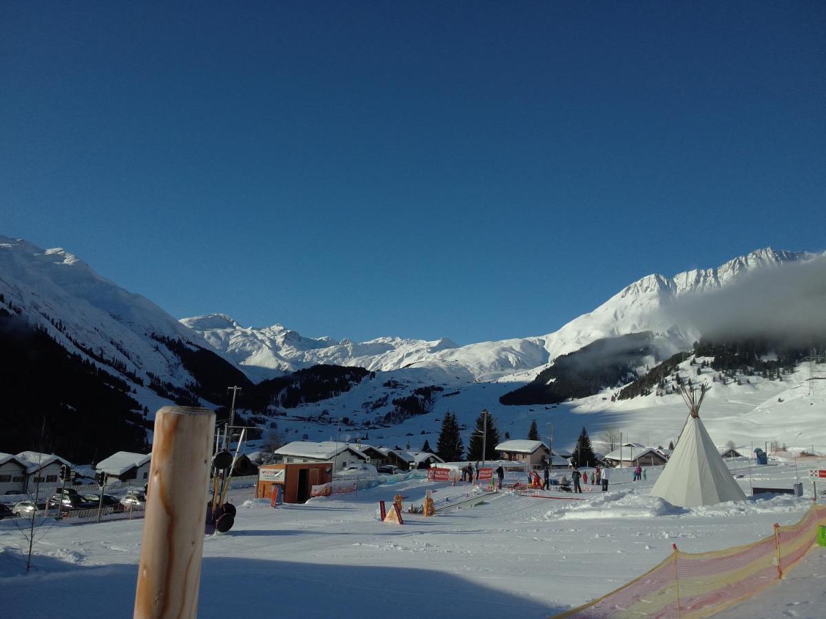 Tgesa Felici Apartment Sedrun Luaran gambar